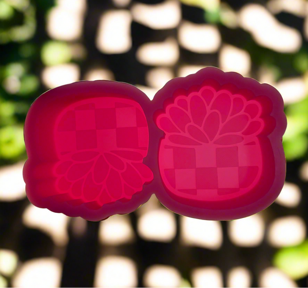 Checkered Succulent Pot Vent Clips